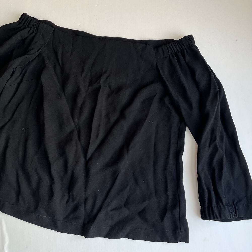 Aritzia Babaton Off The Shoulder Black Rodrigo Top - Picture 2 of 5